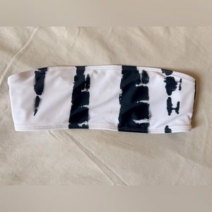 White & black strapless bikini top